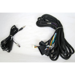 Extension cord for Mercedes-Benz aftermarket head unit